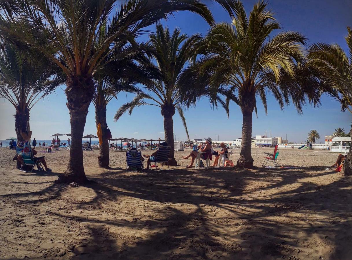 2 Bedroom'S Flat On The Beach, City Center, 1 Line Santa Pola Exterior photo